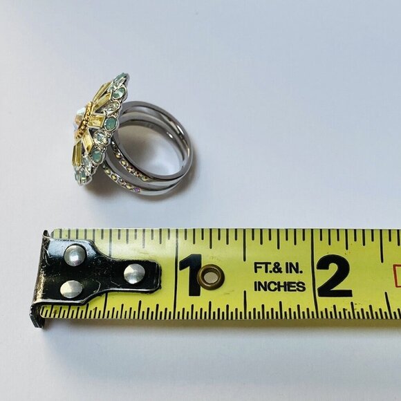 SWAROVSKI ring Round Flower Statement Cocktail size 52 Size 6 Silver No Box - Picture 7 of 9